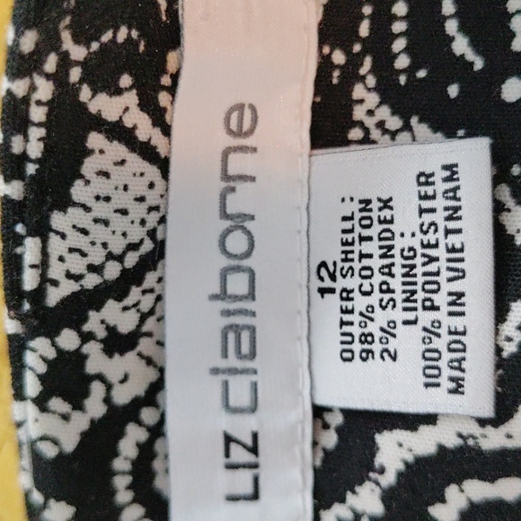 Skirt - Picture 2 of 4